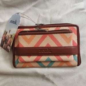 Zouk Chevron Wallet NWT Vegan Leather Zip Around Multicolor Boho